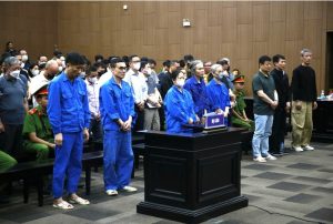 Các bị cáo trong phiên tòa xét xử đánh bạc tại khách sạn Pullman